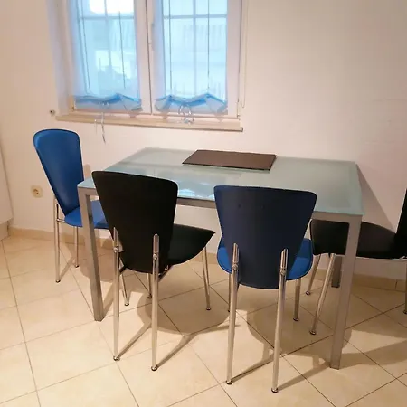 Erdgeschosswohnung Mit Terrasse Und Meerblick By Interhome Appartement Trogir