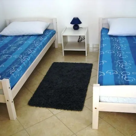 Appartement Erdgeschosswohnung Mit Terrasse Und Meerblick By Interhome *